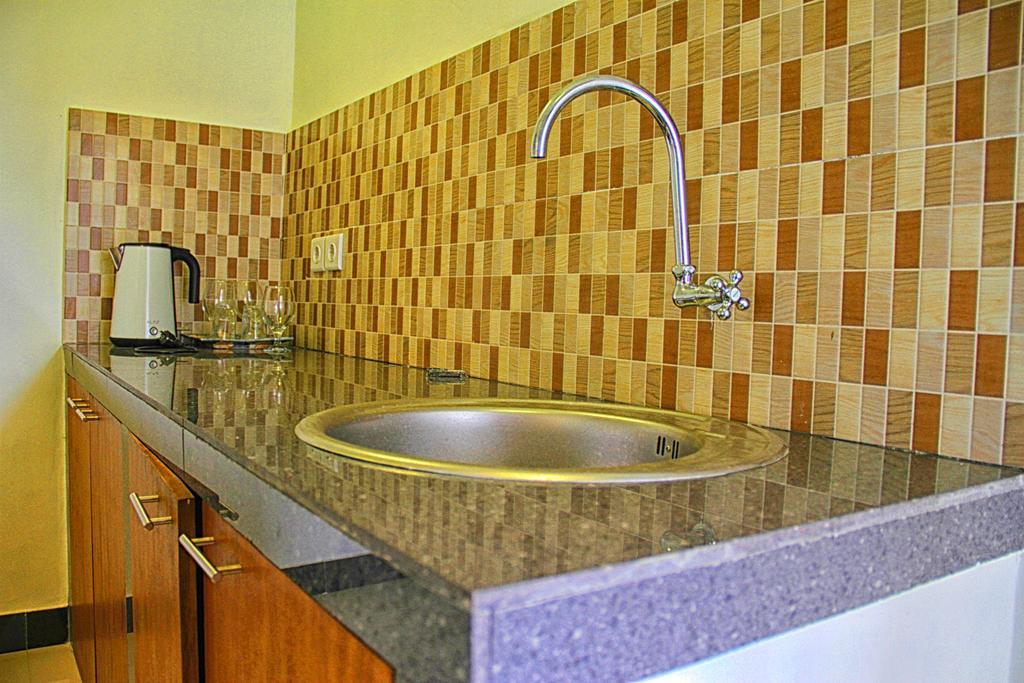 Ryanbagus Guest House Чангу Екстер'єр фото